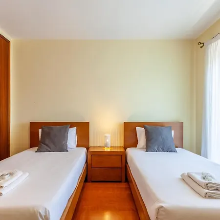 Casa Faria Da Costa * إسبونسيندي