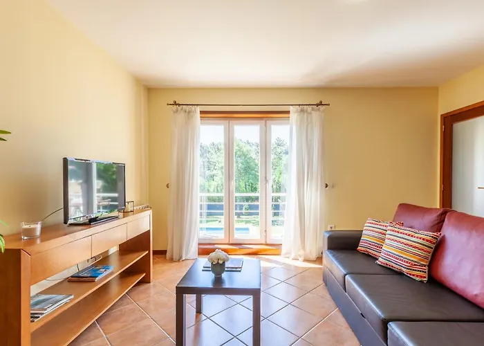 Casa Faria Da Costa Apartment *